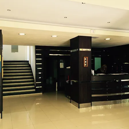 Blue Sky - & Parking 3*