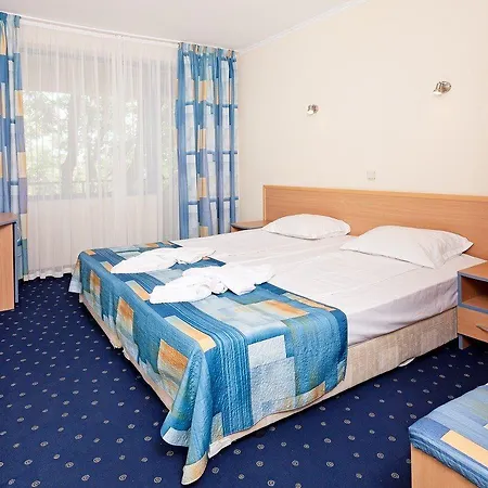 Blue Sky - & Parking