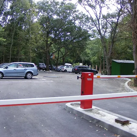 Otel Blue Sky - & Parking Altın Kumlar