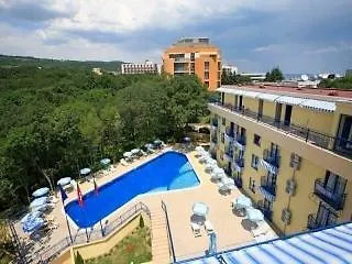 Blue Sky - & Parking Отель Золотые Пески