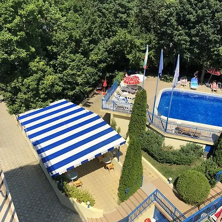 Otel Blue Sky - & Parking Altın Kumlar