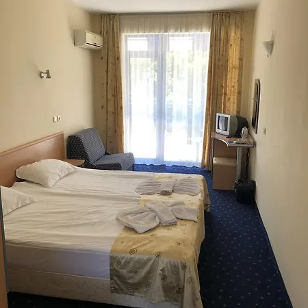 Blue Sky - & Parking 3* Золотые Пески